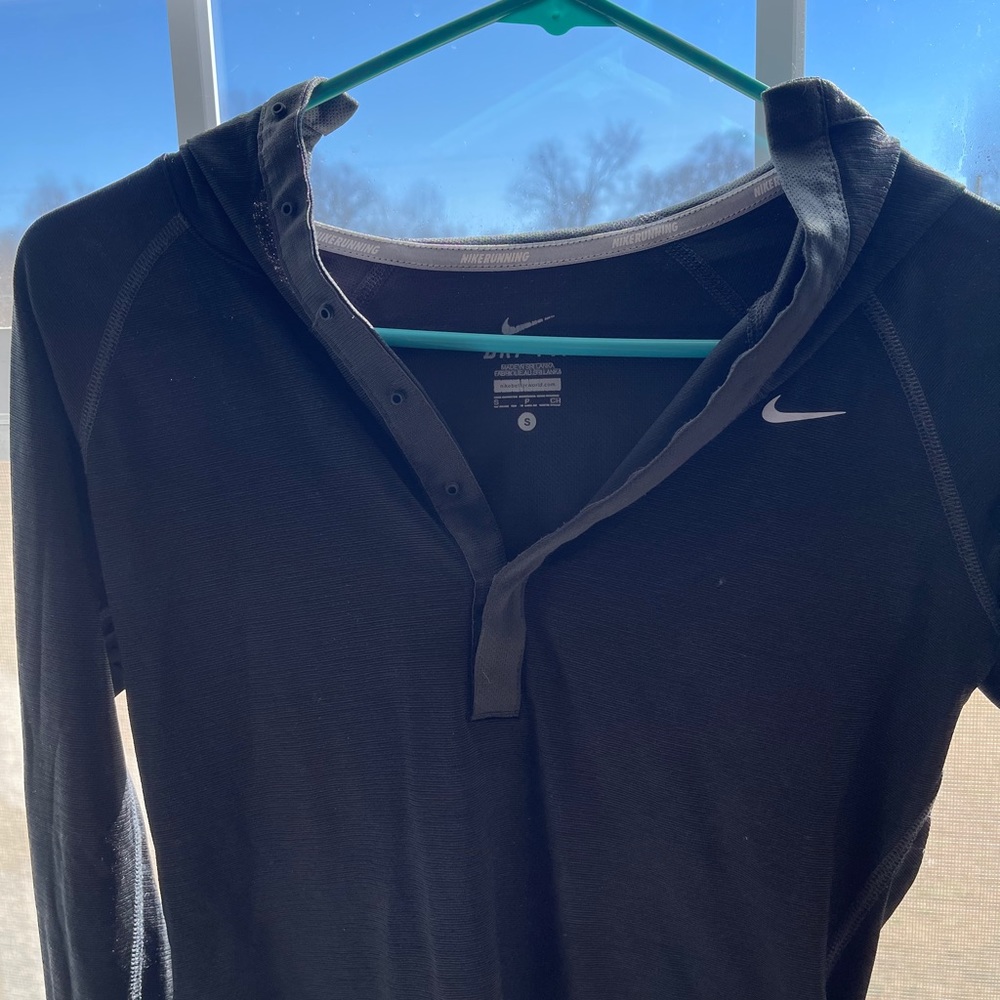 Nike dri-fit pullover - Picture 2 of 5